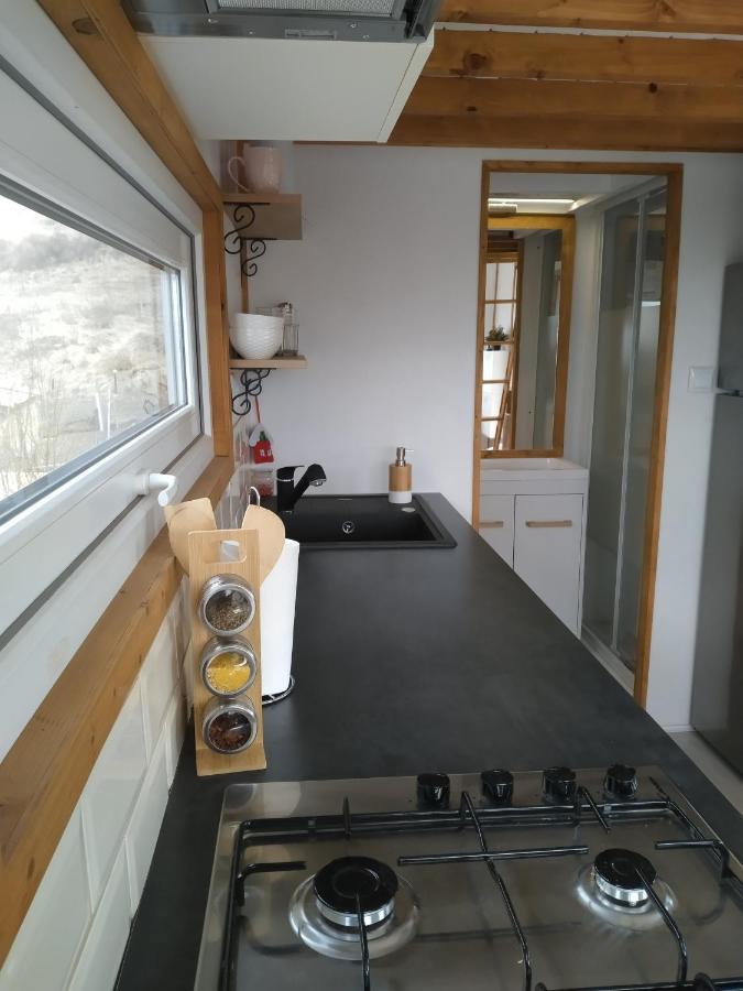 Tiny House Cluj With Jacuzzi Vila Sinnicoara Exterior foto